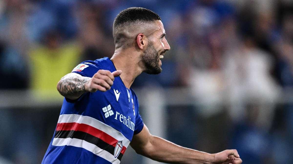 Sampdoria, maglia autografata di Tutino in palio all'Asta Stelle nello Sport