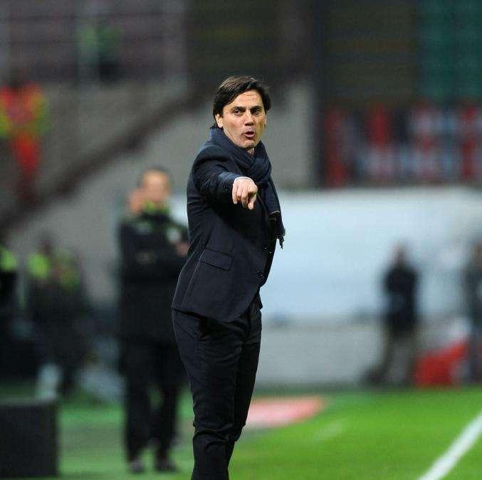 Montella: "Nel secondo tempo la squadra ha giocato con il temperamento che ci deve accompagnare da qua alla fine"