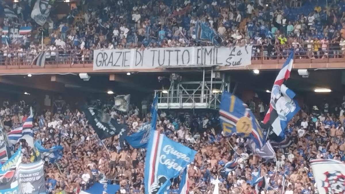Sampdoria - Como, striscione in Gradinata Sud per Audero