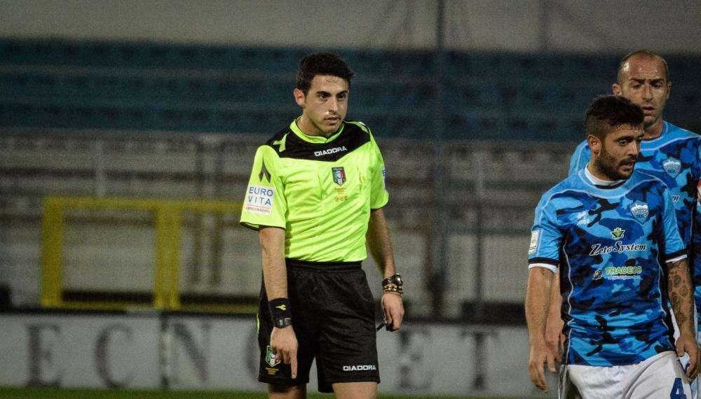 Samp - Cagliari affidata all'esordiente Massimi