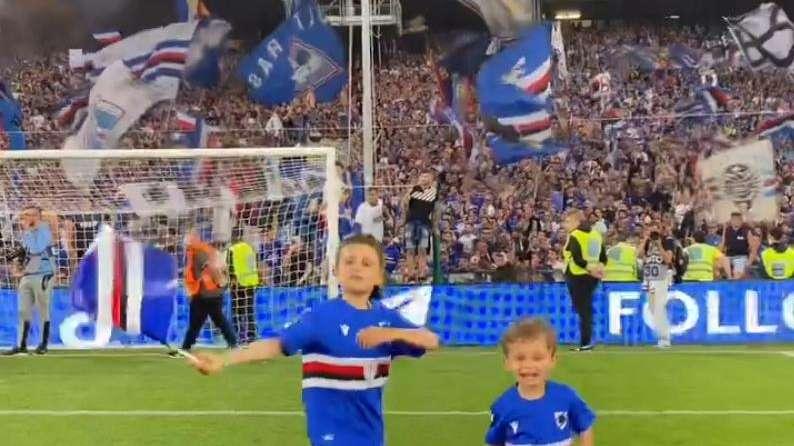 Social Sampdoria, Gabbiadini festeggia insieme ai figli sotto la Sud