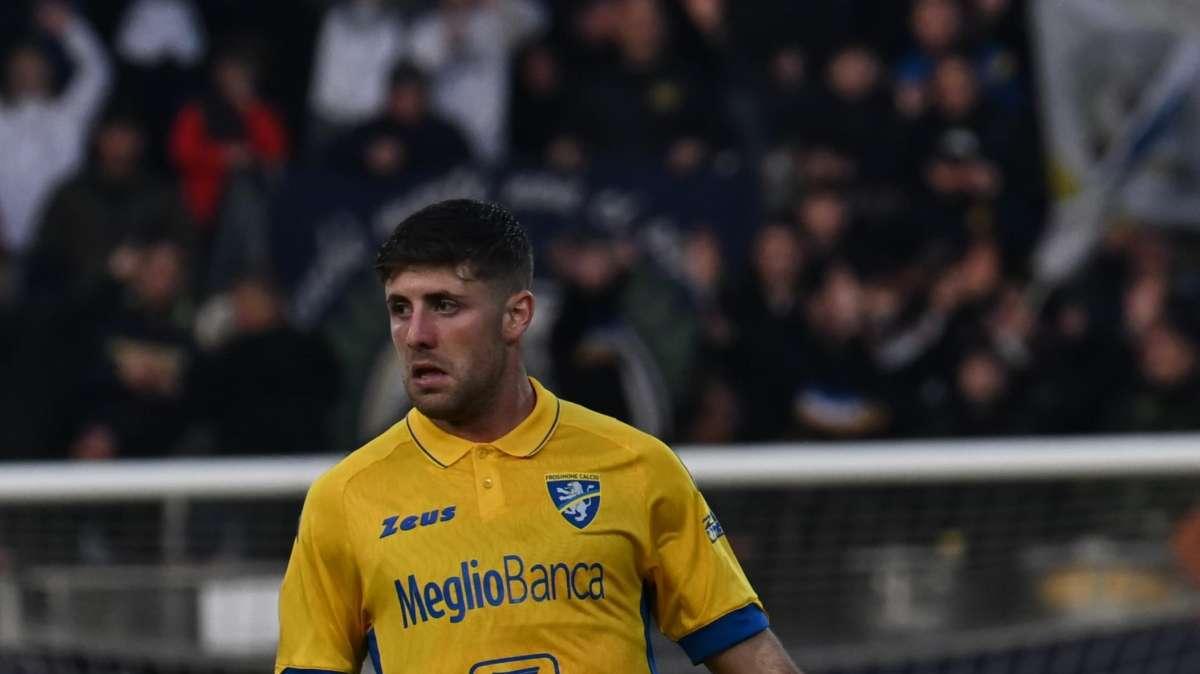 Sampdoria - Frosinone: a lato il sinistro di Ghedjemis, quanto rischiamo!
