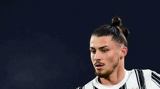 Ag. Dragusin: "Potrebbe essere capitano Nazionale per almeno 10 anni"