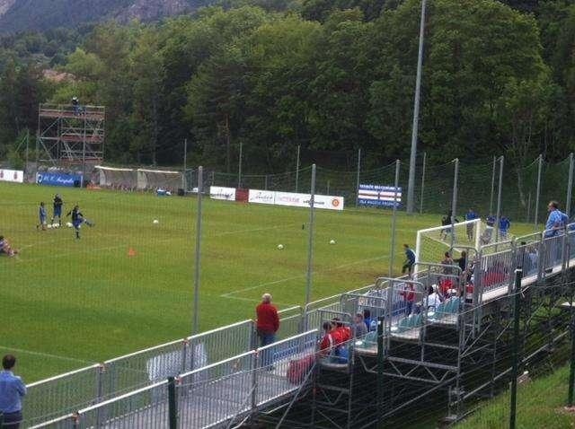 BARDONECCHIA LIVE - Spettacolo al Comunale con le punizioni di Sinisa