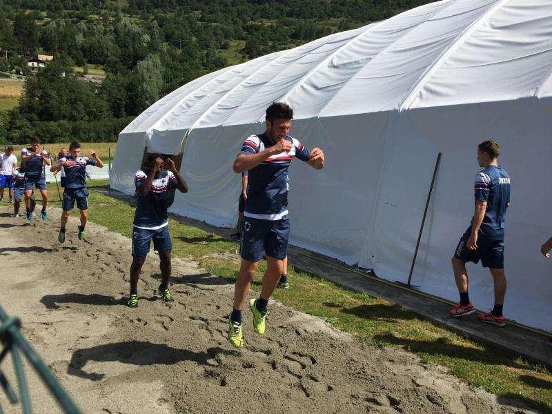 PONTE DI LEGNO LIVE - Gruppo diviso fra campo e sabbia