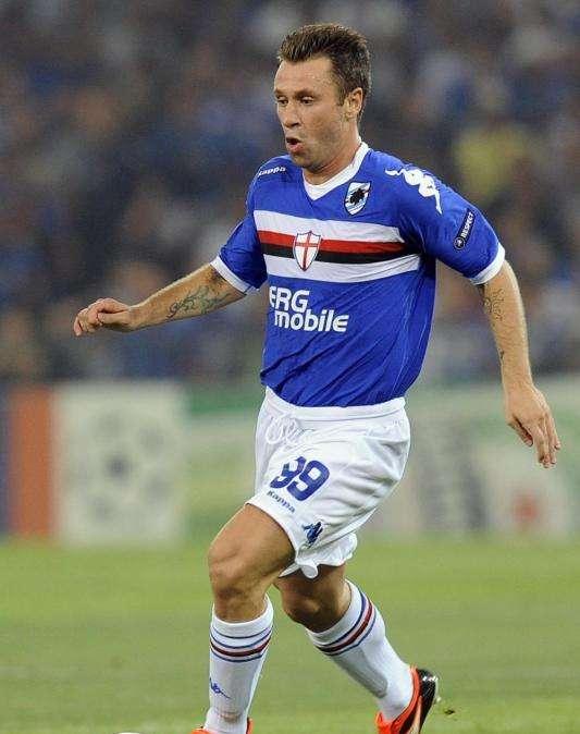 Gli auguri della Samp a Cassano