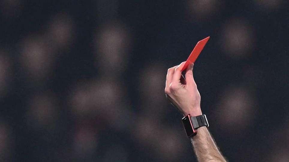 Sampdoria - Bari, siamo in dieci: espulso Vulikic dopo check VAR
