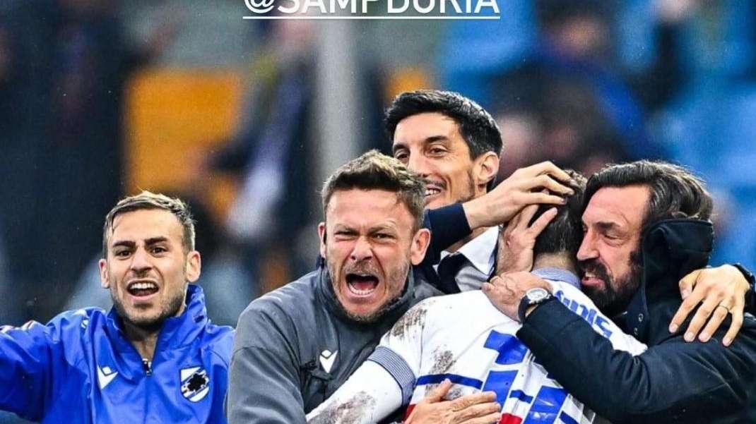 Sampdoria social, l'abbraccio di Pirlo e Baronio con Pedrola