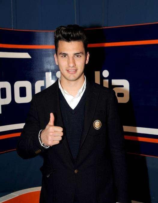 Bonazzoli: "Finalmente è arrivato il momento che aspettavo, felice di essere qua"