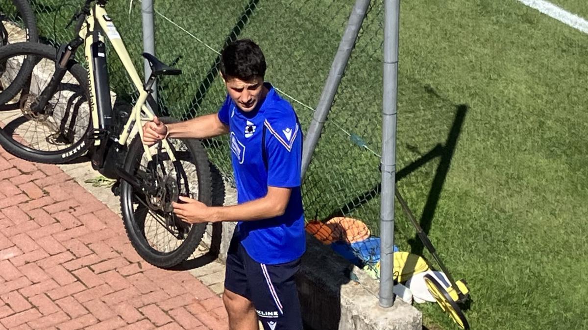 Sampdoria, entra Ferrari a rilevare Ravanelli al minuto 85