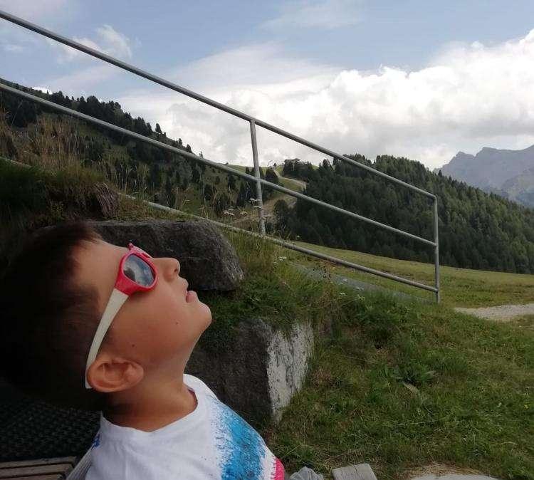 "Bevo e scatto per la Samp": l'instancabile passione di Lorenzo