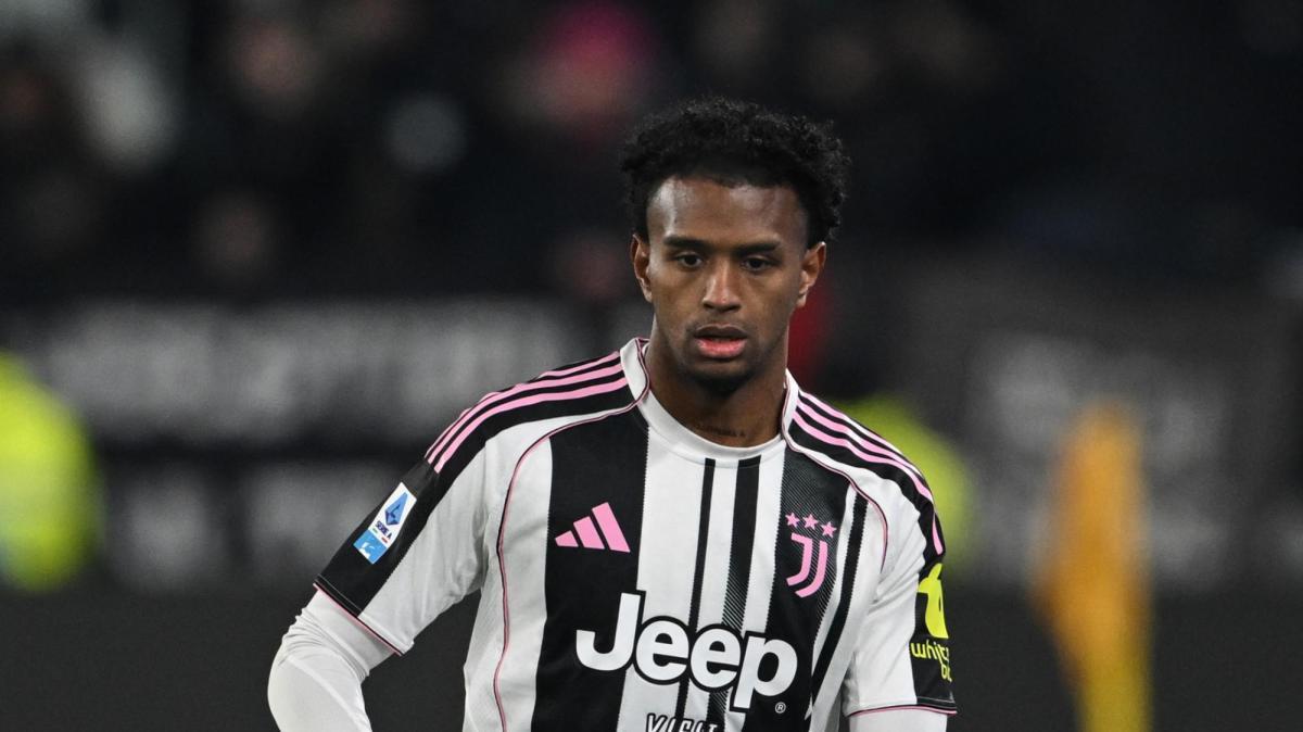 Calciomercato Sassuolo, idea Cabal per la difesa: può lasciare la Juve. Sfida al Bologna