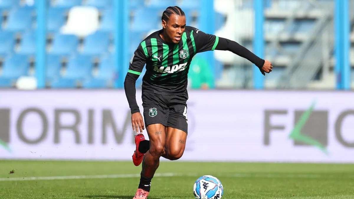 Laurienté Bologna: con Ndoye al Napoli avviati i contatti col Sassuolo