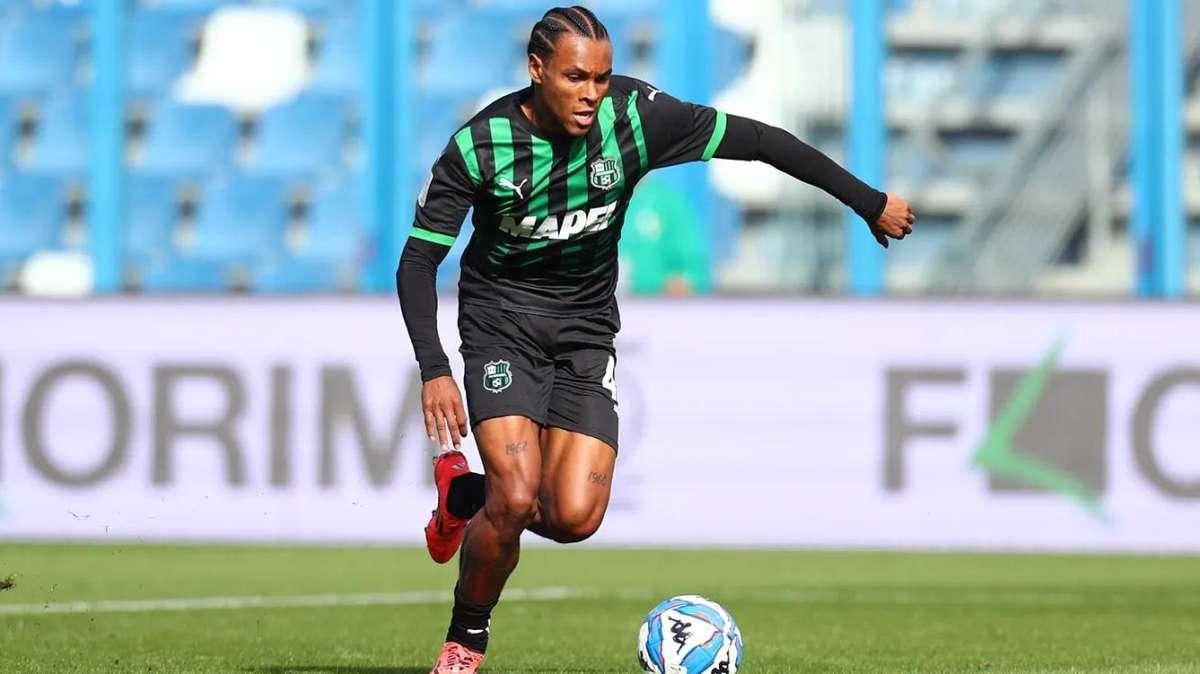 Laurienté diffidato e ammonito: salterà Cittadella-Sassuolo per squalifica