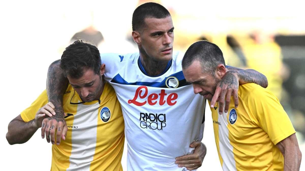 Scamacca infortunio: l'ex Sassuolo ko al crociato e al menisco, lungo stop
