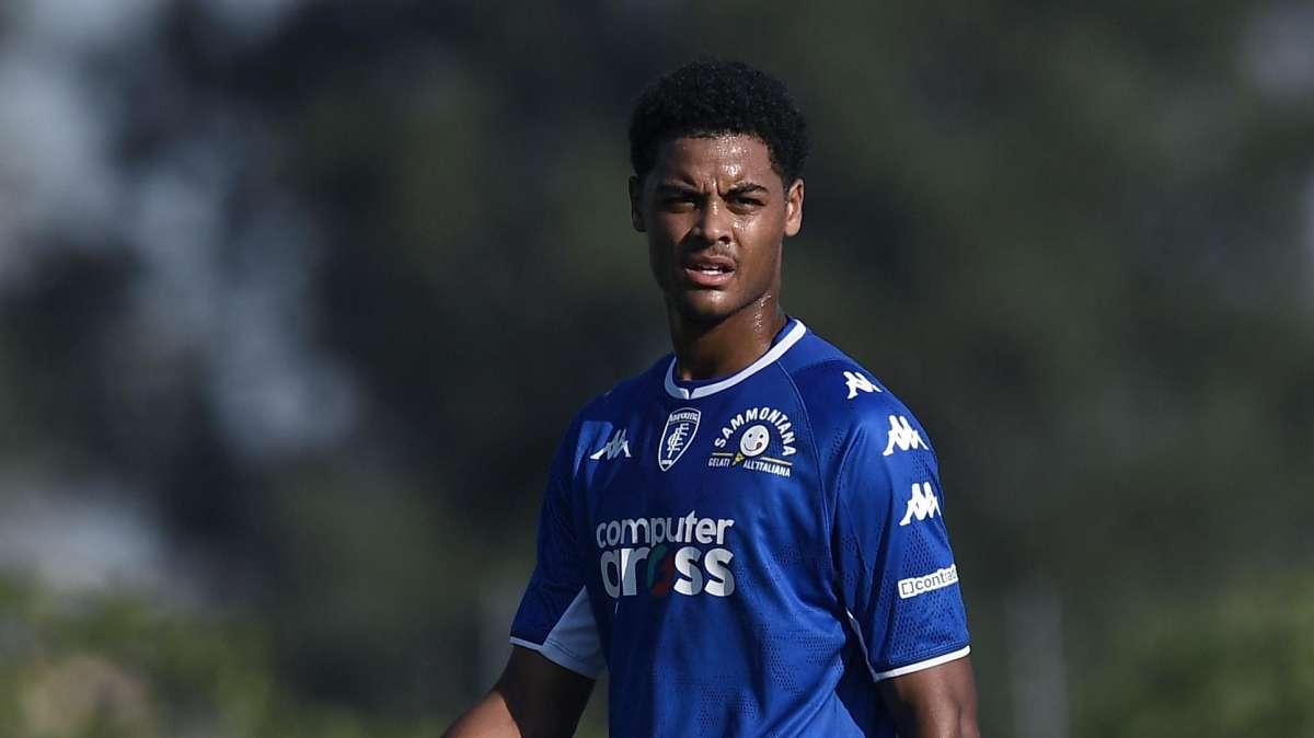 Calciomercato Sassuolo, irruzione per Koni De Winter ma occhio al Genoa