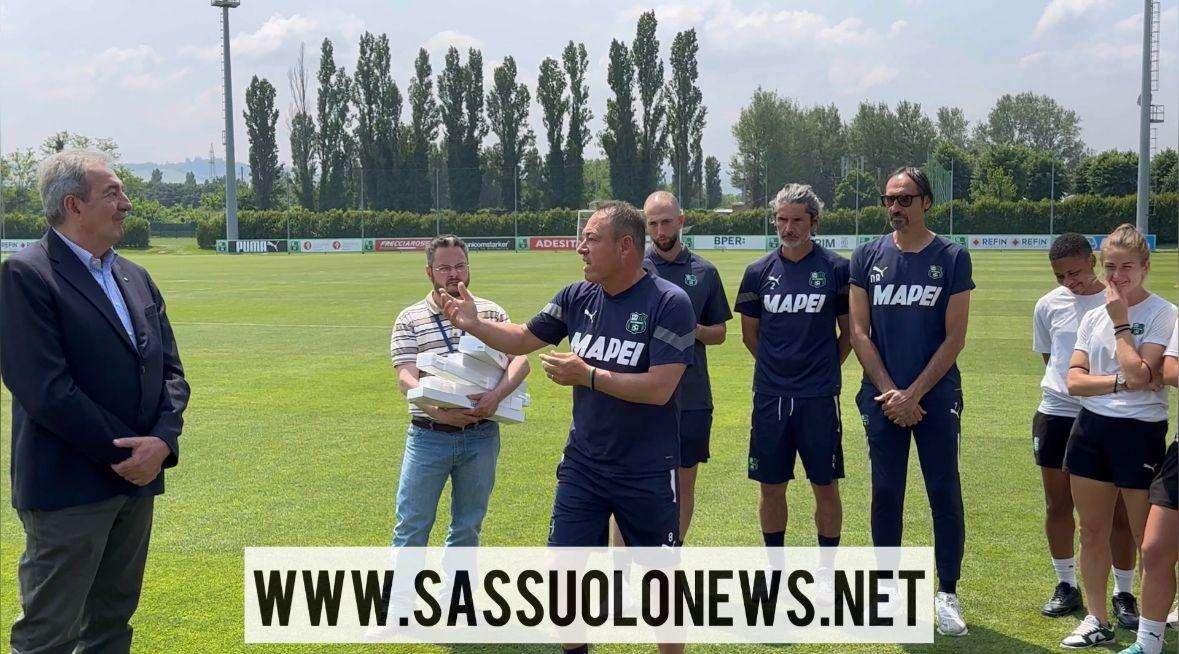 SN - Piovani, siparietto col presidente Rossi sul futuro a Sassuolo: "Non vado via" VIDEO