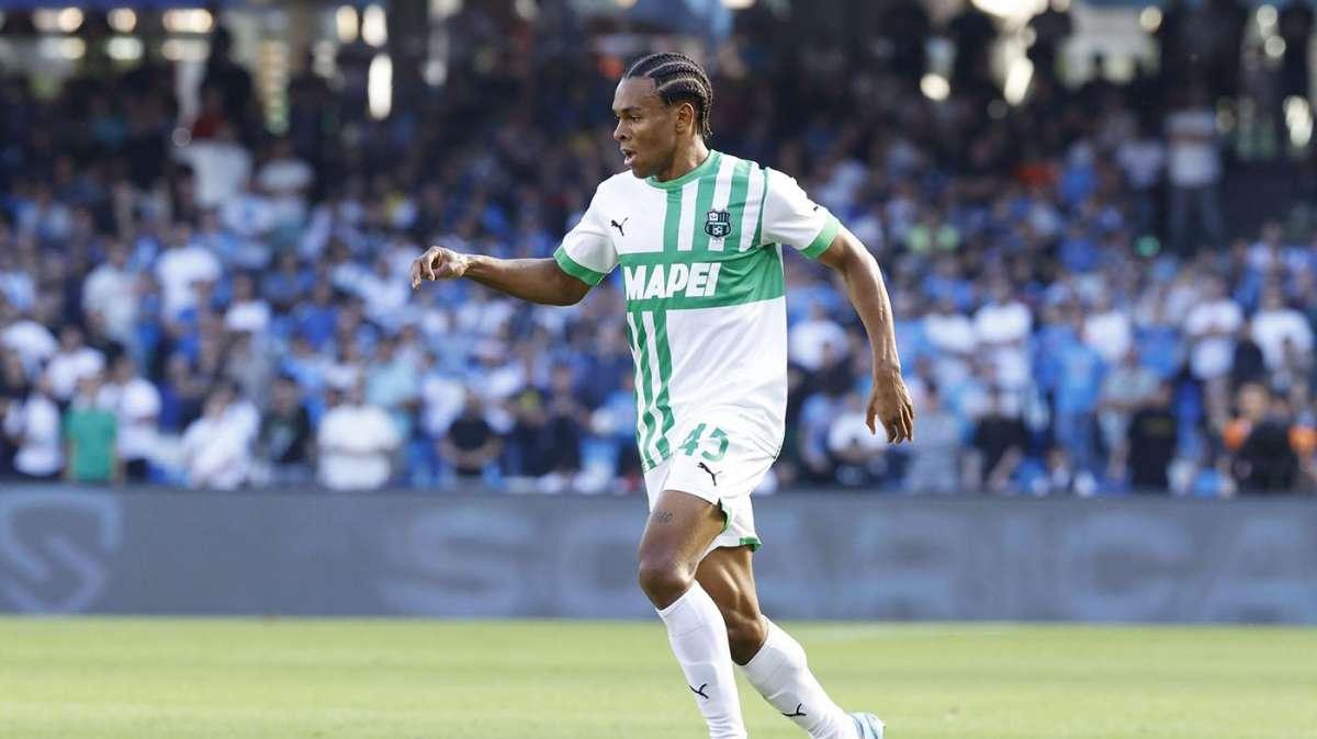 Bologna Sassuolo pagelle. Voti: Laurientè non basta, la difesa cola a picco