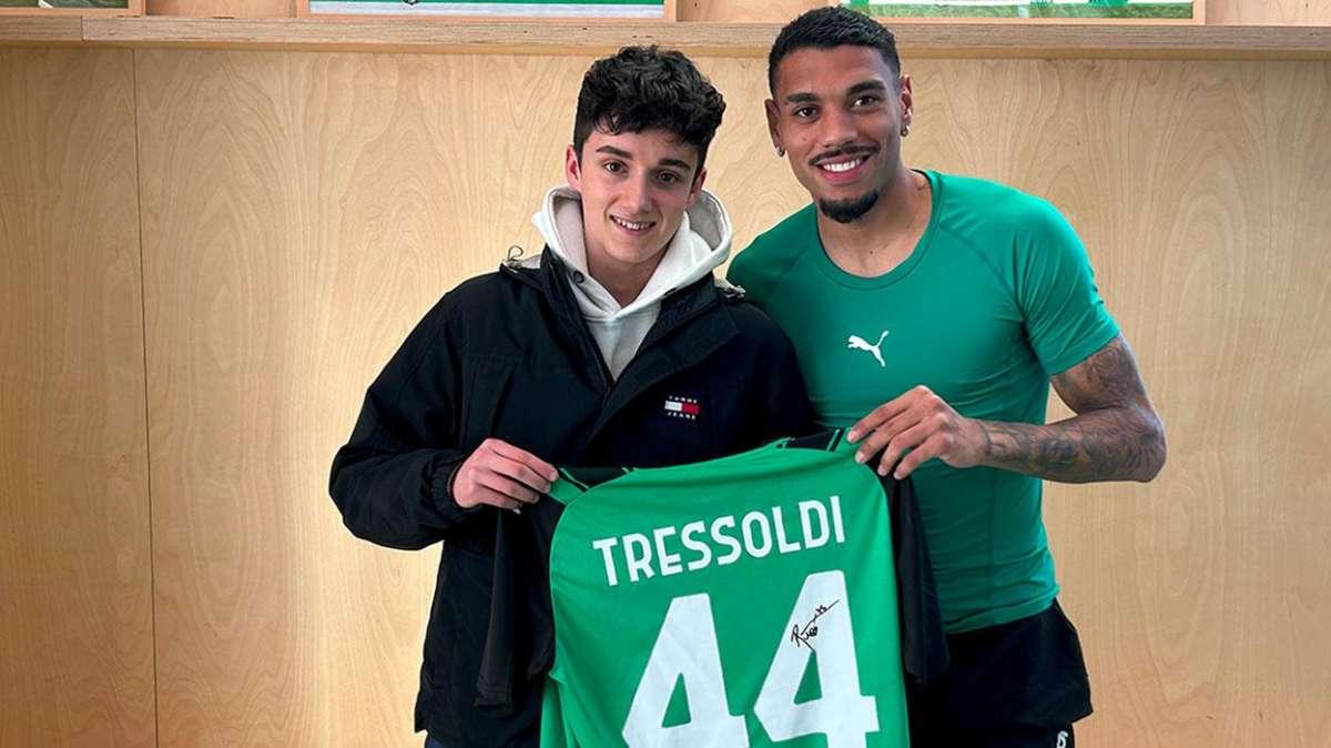 Sassuolo, regalate tre maglie ai tifosi dopo Sassuolo-Empoli: le ultime