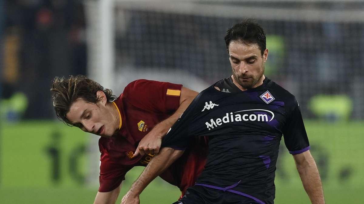 Calciomercato Sassuolo, Mourinho sull'obiettivo Bove: "È un cane malato"