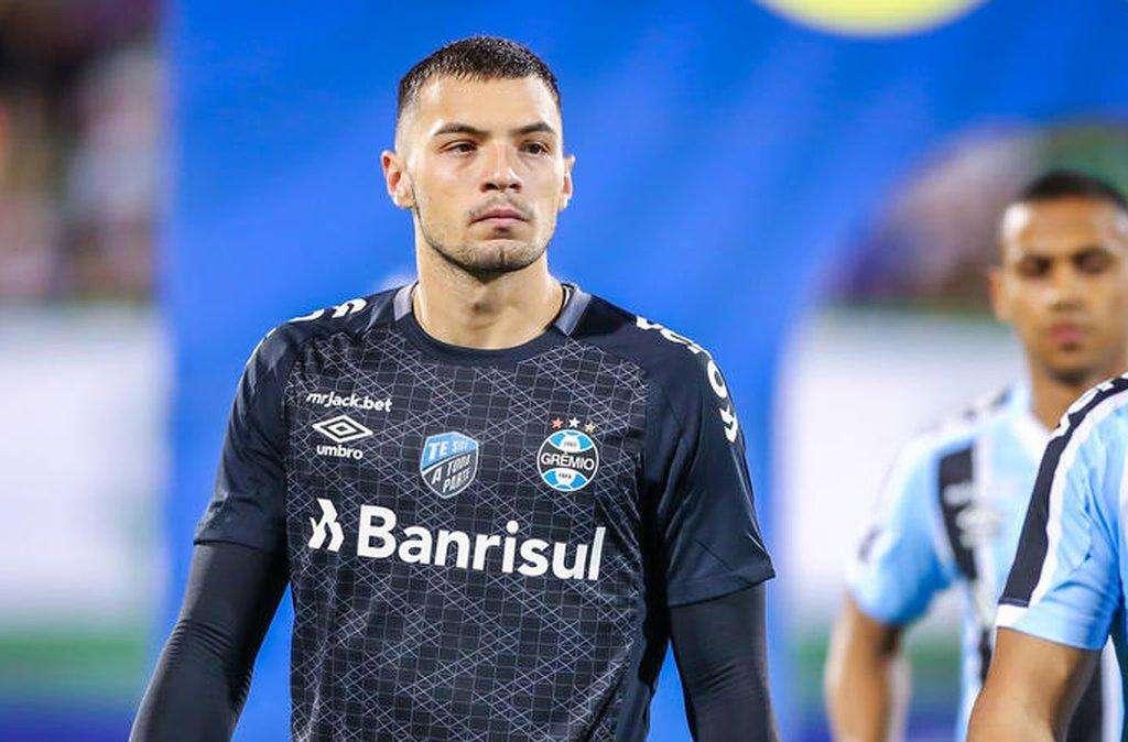 Sassuolo, caccia all'erede di Consigli: spunta il brasiliano Gabriel Grando