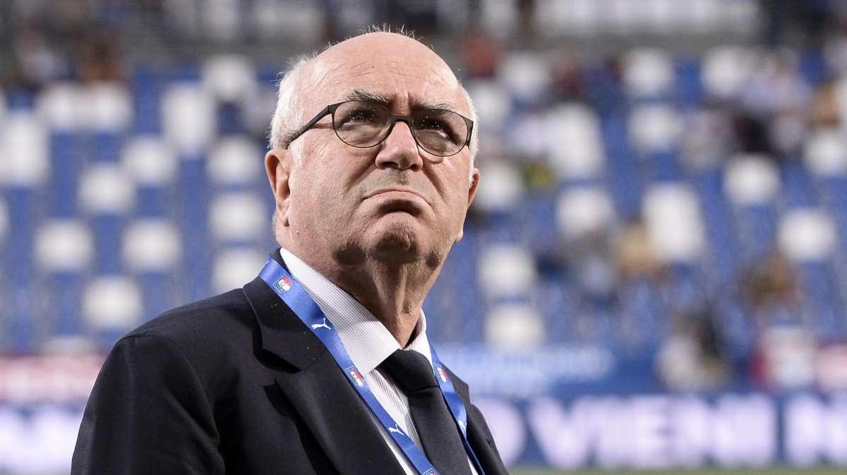 È morto Carlo Tavecchio: minuto di silenzio su tutti i campi