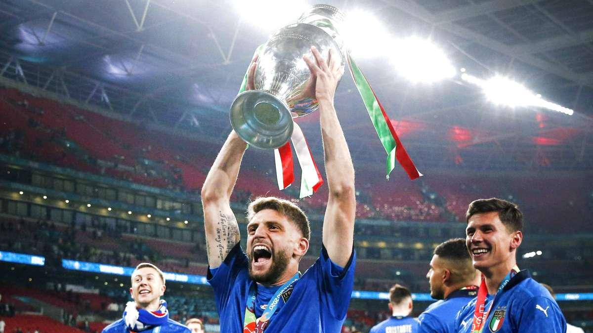 Berardi alla Fiorentina e Sottil al Sassuolo: ore di calciomercato calde