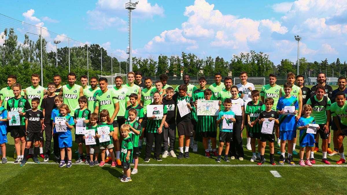 Supereroi neroverdi: grande sorpresa per i piccoli tifosi del Sassuolo