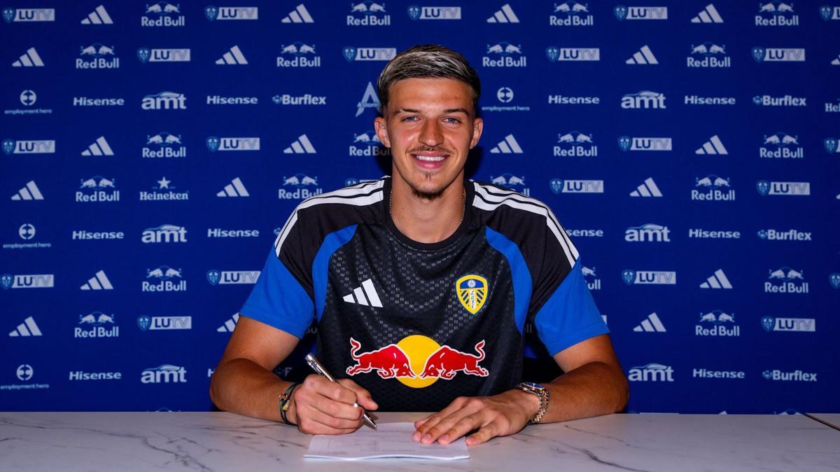 UFFICIALE - Tarik Muharemovic è del Leeds: le cifre per Sassuolo e Juventus