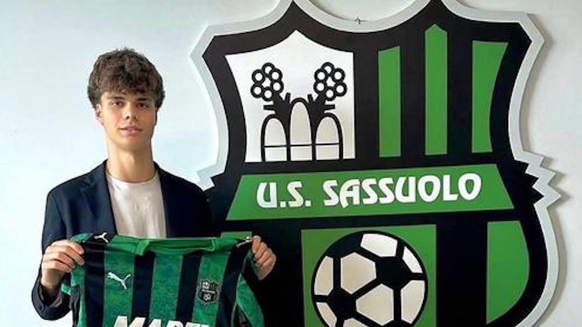 Sassuolo, colpo per il futuro: ufficiale Patrick Budescu, il classe 2010 è già nazionale rumeno