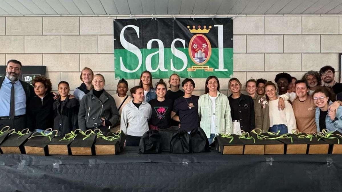 Sassuolo Femminile, scambio di saluti coi Sasol. La dedica a Piovani: "Per sempre uno di noi"
