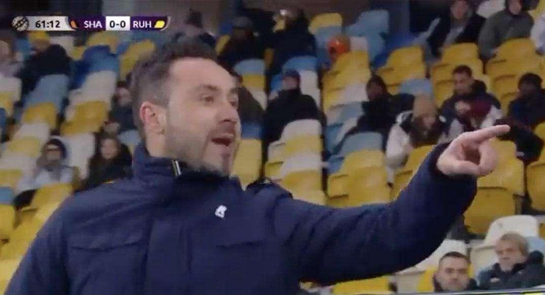 De Zerbi show, espulso con lo Shakhtar: "Cambia mestiere" - VIDEO
