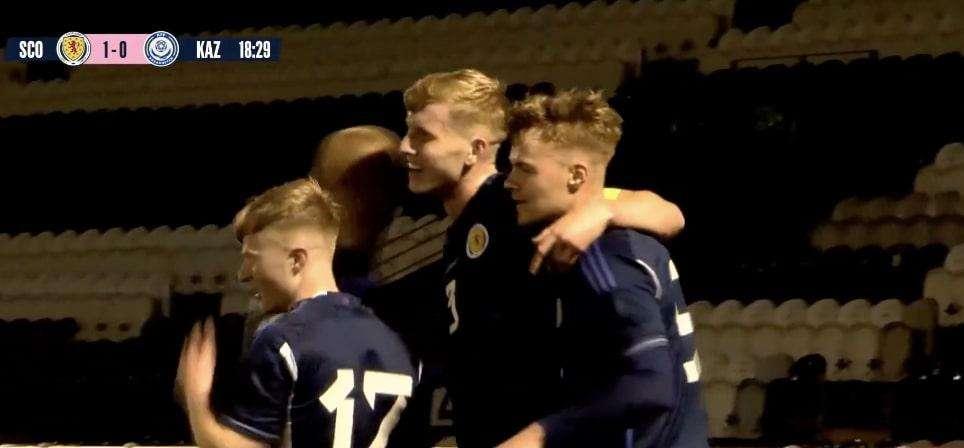 Josh Doig, super gol in Scozia-Kazakistan U21 - VIDEO