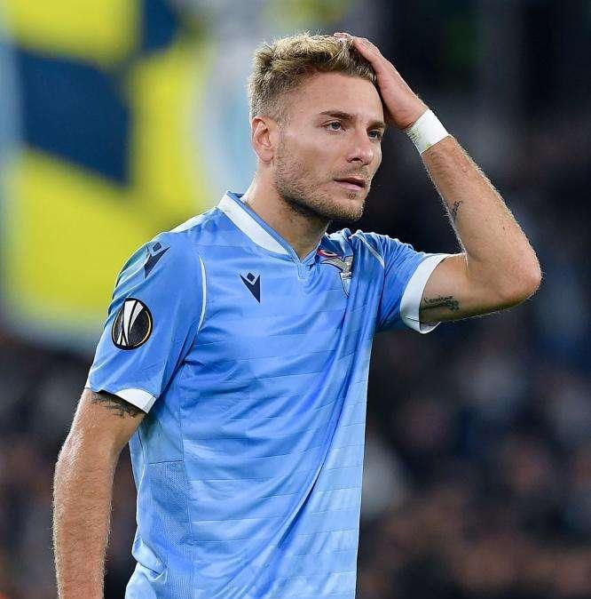 Infortunio Immobile: problema alla caviglia, salta Sassuolo-Lazio?