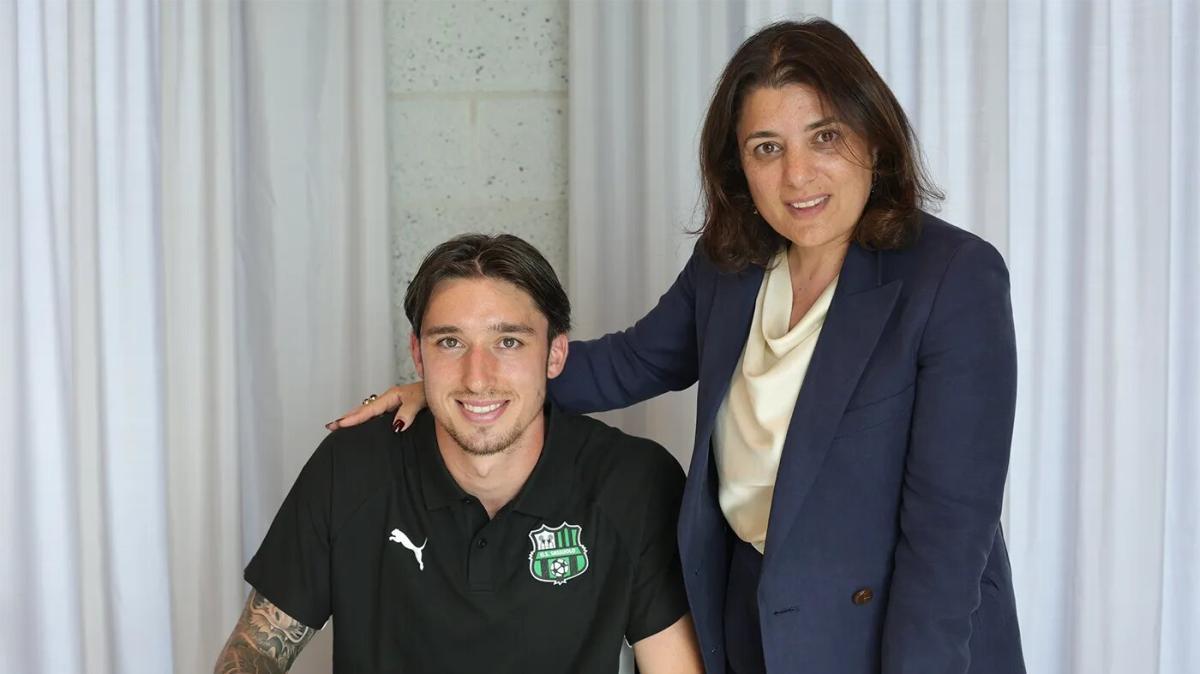 UFFICIALE - Sassuolo, il primo colpo è Bowie dal Verona. Ceduto Mulattieri: le cifre
