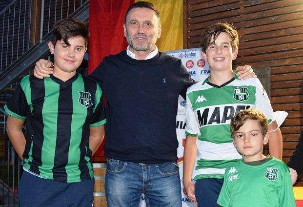 Monteviale Sassuolo: Fabris e i regali neroverdi a due bambini. E non solo