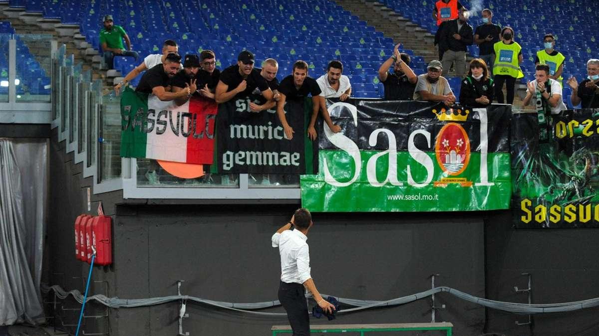 Dionisi e il bel gesto verso i tifosi del Sassuolo all'Olimpico di Roma