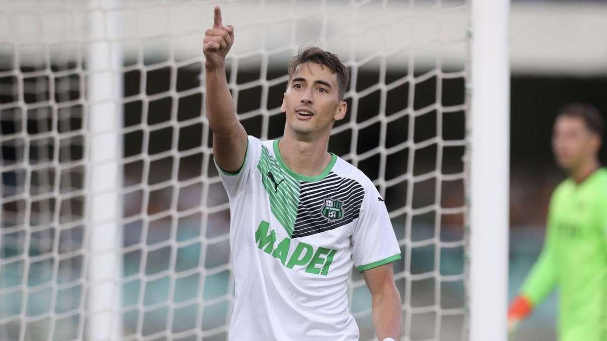 Infortunio Djuricic: il comunicato del Sassuolo. Rientro e tempi di recupero