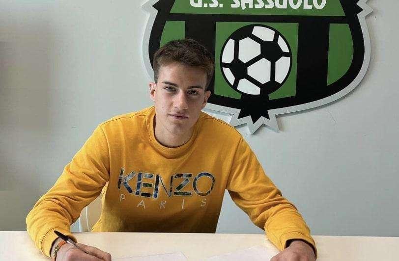 Pieragnolo Sassuolo, è ufficiale: primo contratto da pro per il terzino