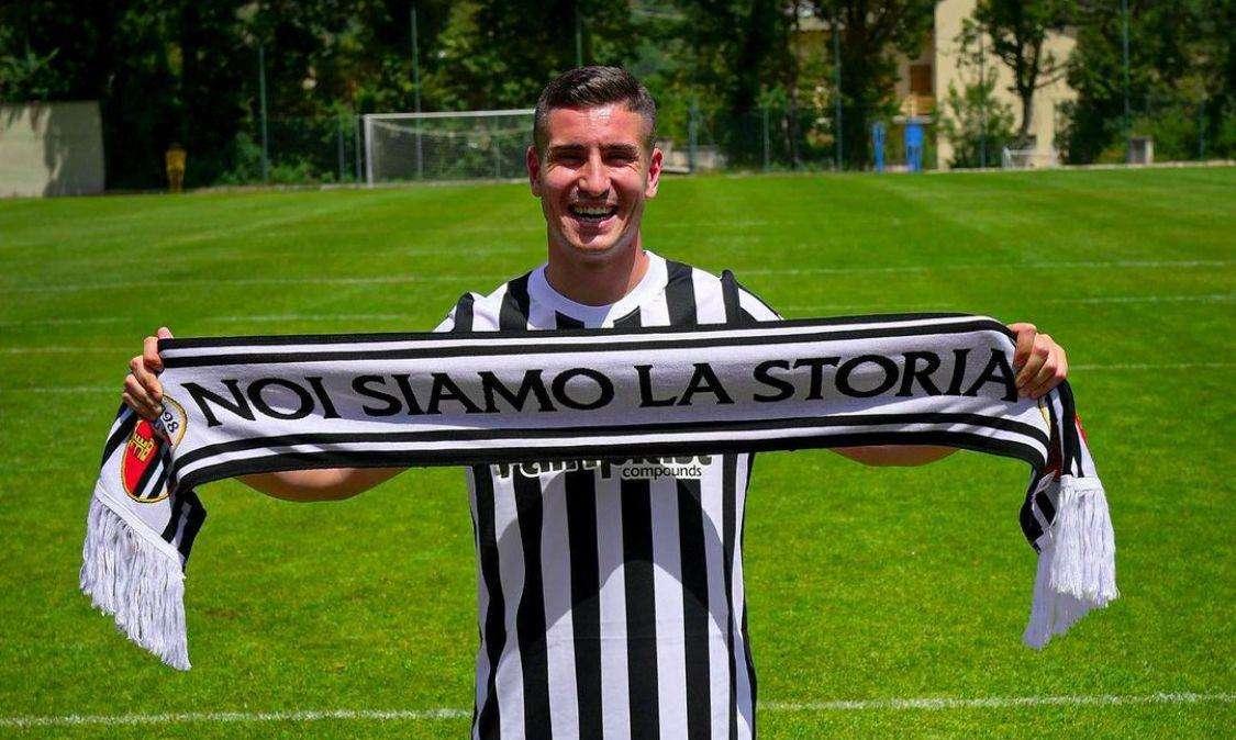 Calciomercato Sassuolo: Manzari può lasciare l'Ascoli, c'è la Feralpisalò