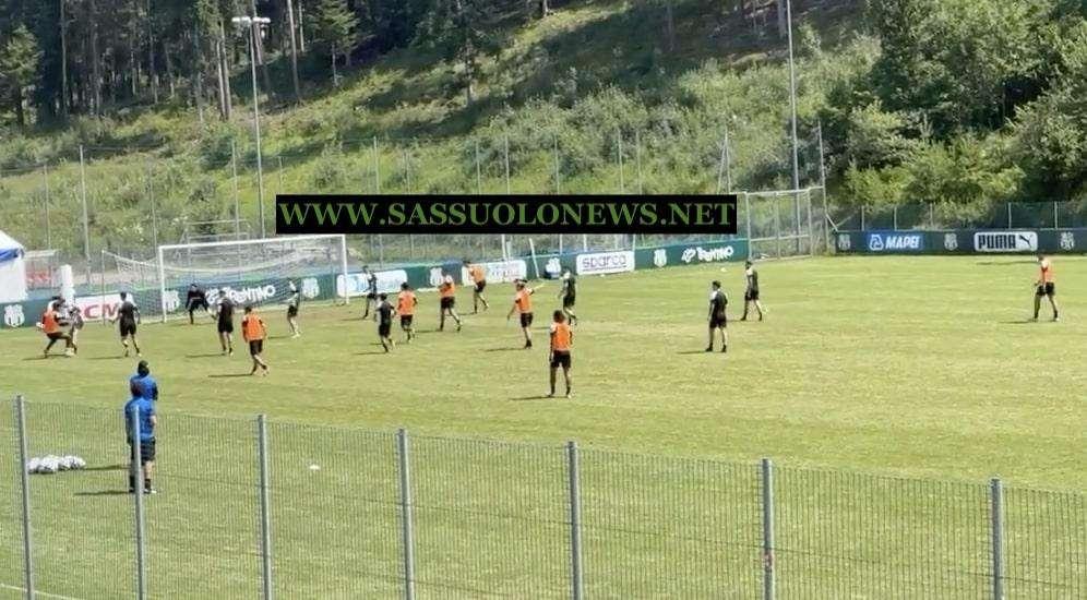 SN - Sassuolo, gran gol di Ceide in allenamento. E anche Laurienté è ispirato VIDEO
