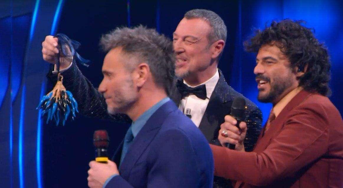 Amadeus neroverde a Sanremo: "Ringrazio il Sassuolo, società che ammiro molto”