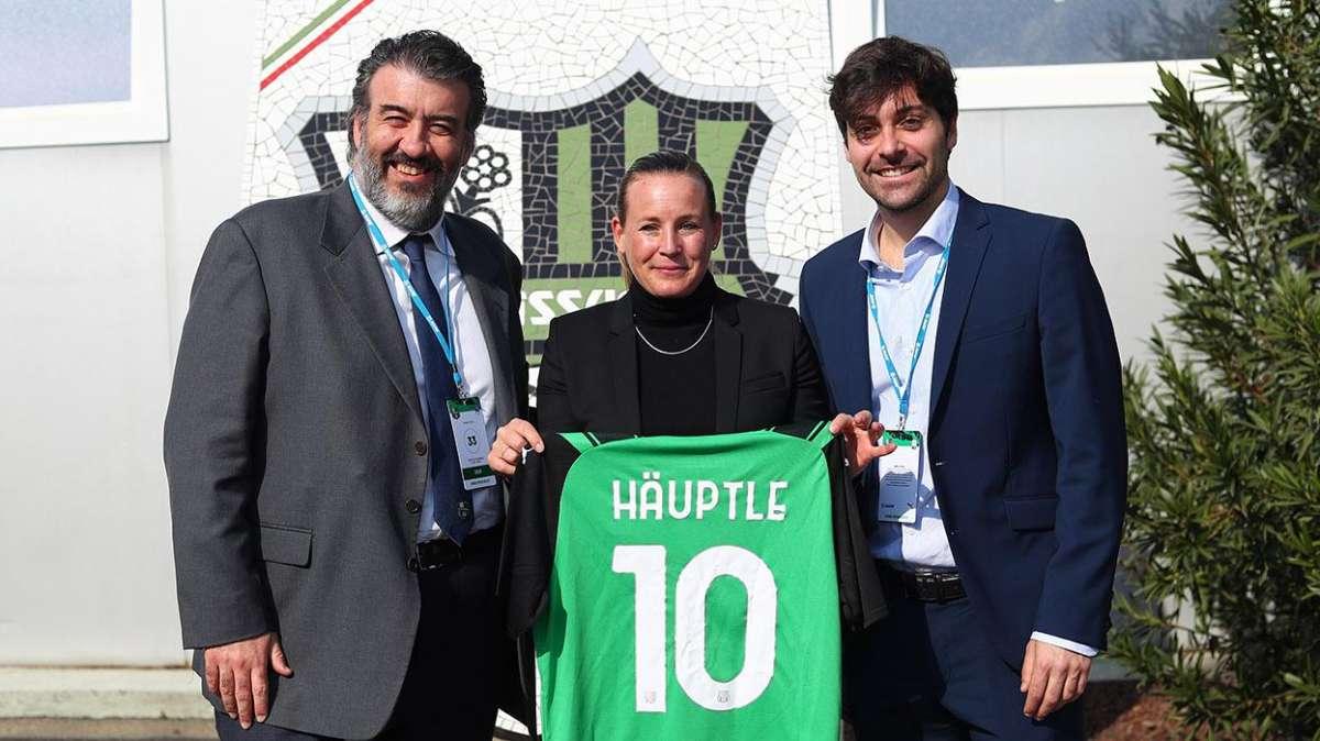 La CT del Ghana Femminile Nora Häuptle in visita al Ricci: poi l'incontro con Simon