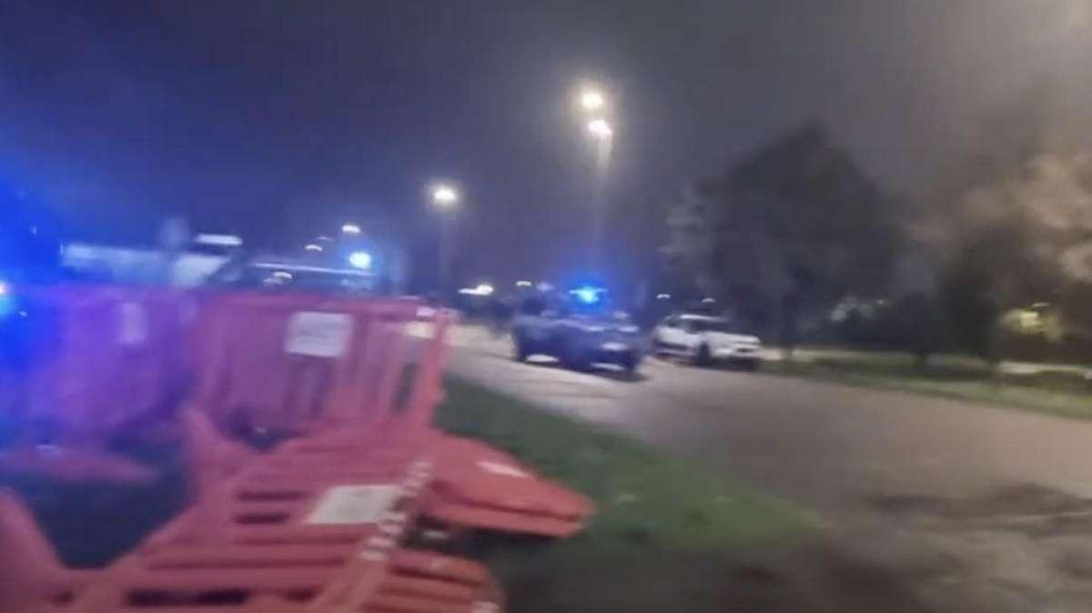 Guerriglia urbana dopo Sassuolo-Modena, feriti poliziotti e Carabinieri: cosa è successo