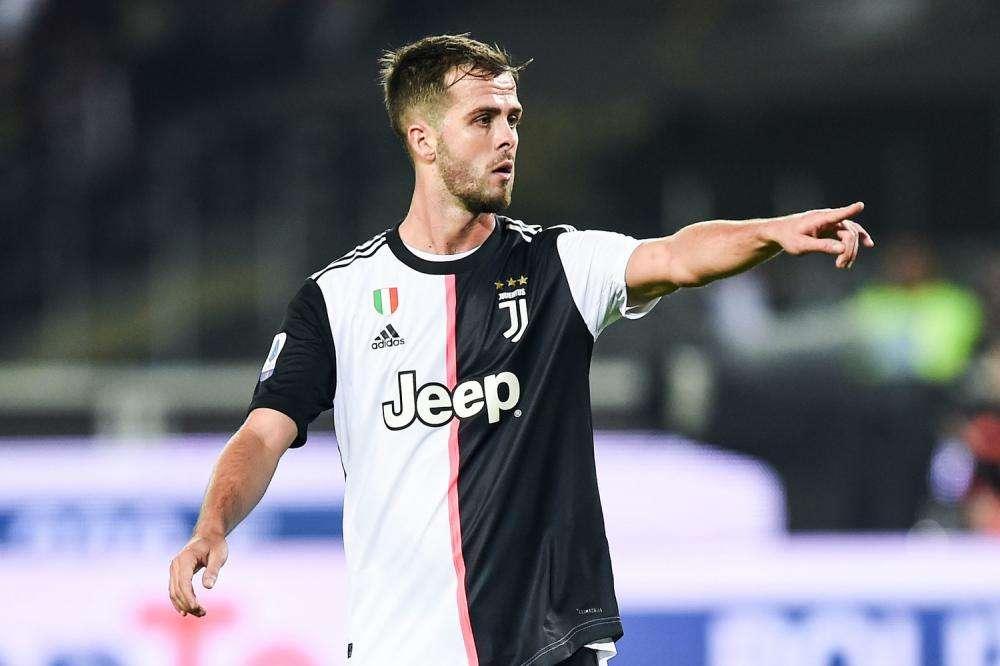 Infortunio Pjanic: il bosniaco può rientrare in Juve-Sassuolo