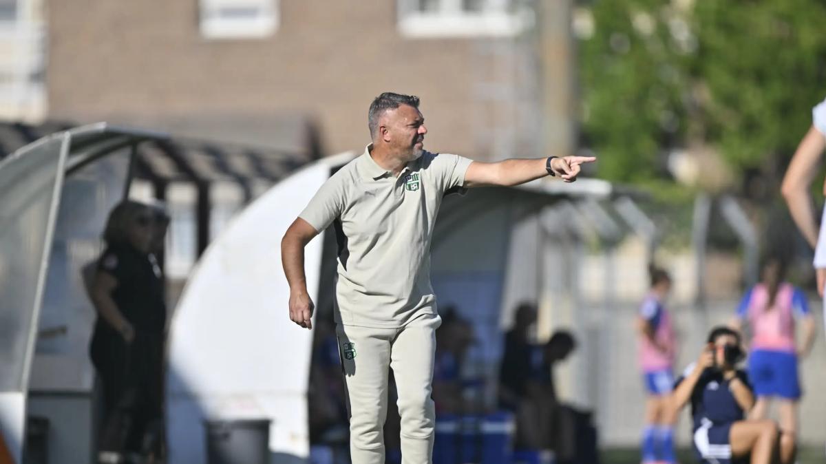 Colantuono prima di Sassuolo-Napoli: "Voglio una squadra coraggiosa e intensa”
