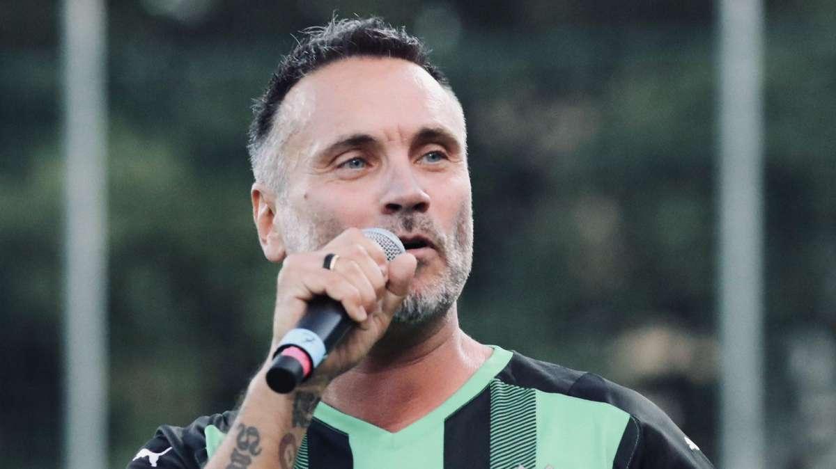 Nek a Sanremo con Renga: l'in bocca al lupo del Sassuolo