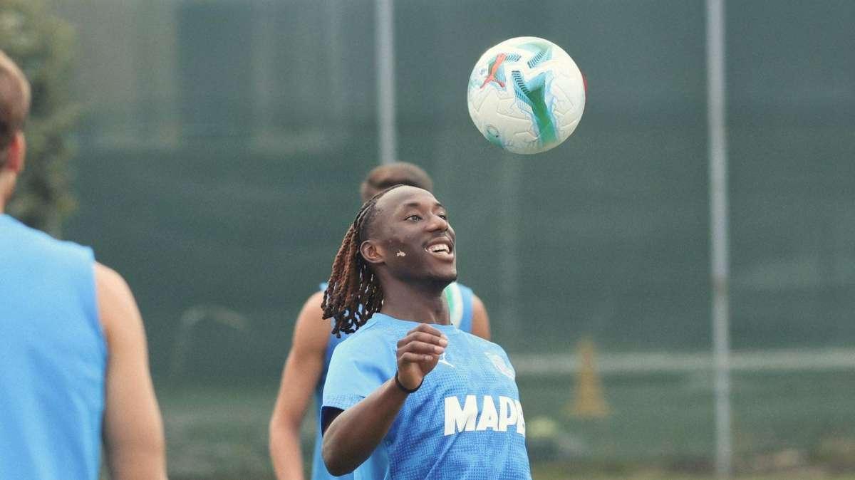 Sassuolo, ripresa degli allenamenti ancora senza nazionali: mirino sulla Lazio