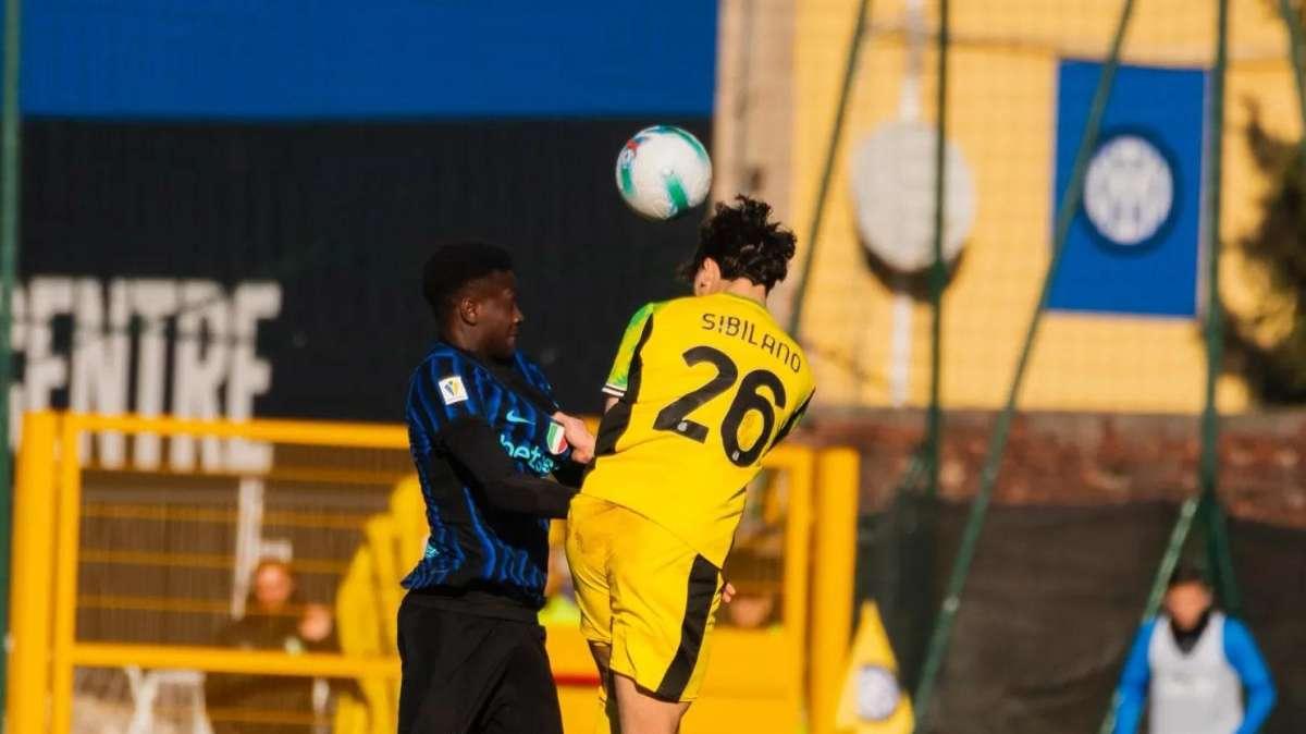 VIDEO - Inter Sassuolo Primavera highlights 4-0: perla di El Mahboubi, disfatta in 10 per i neroverdini