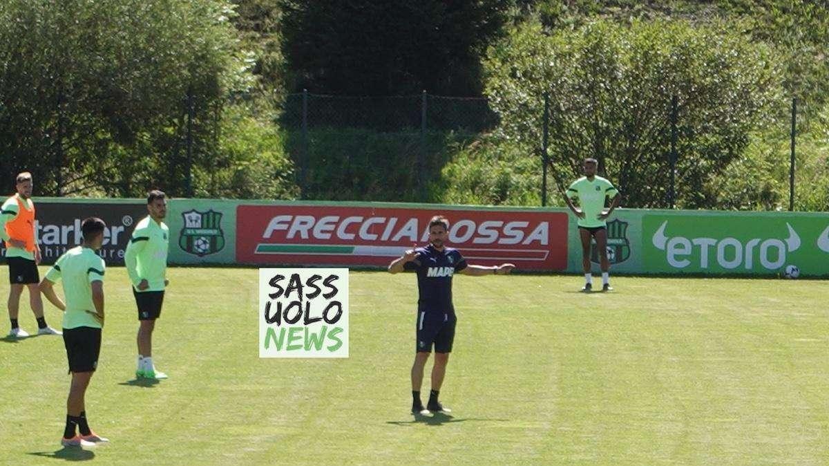 Sassuolo, Dionisi cambia modulo e formazione: in ritiro insiste sul 4-3-3